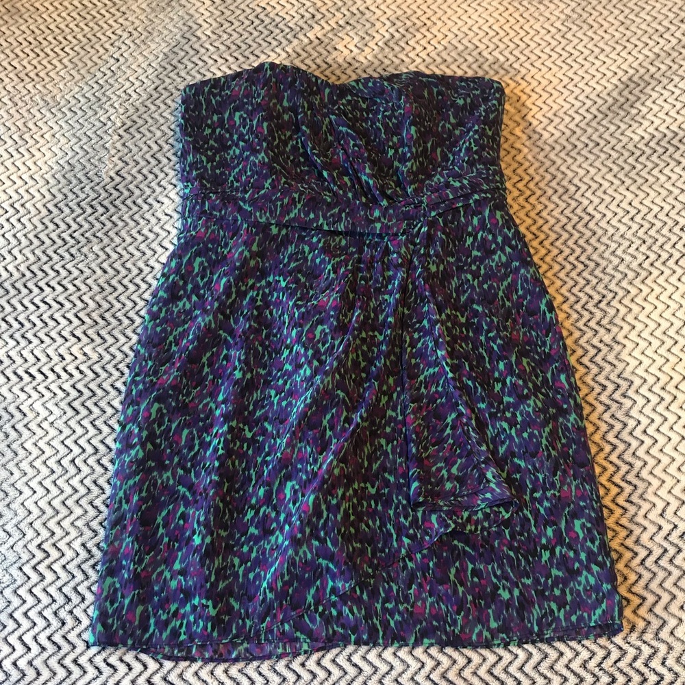 Súper cute strapless dress 🚫 SOLD🚫